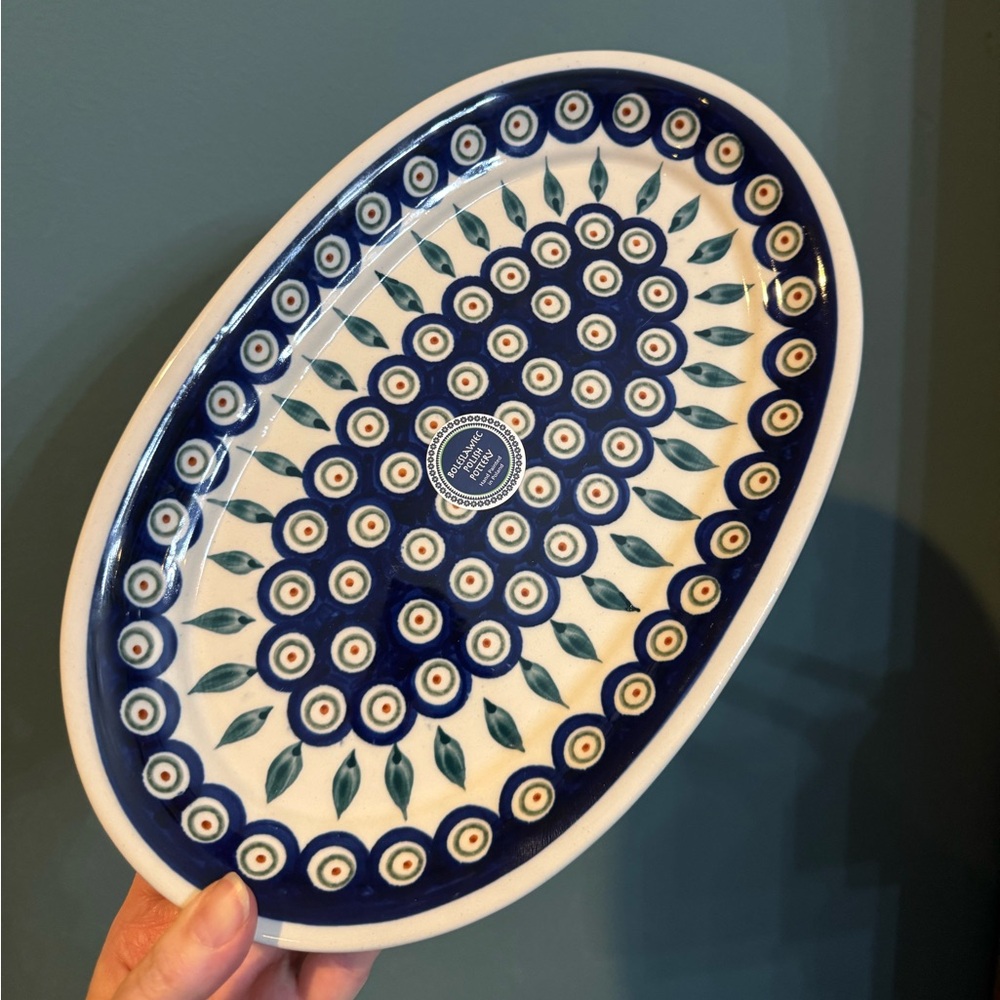 NWT Bolesławiec Polish Pottery oval 12” platter - flowering peacock pattern